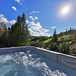 Malinowy Zakatek Chalet *