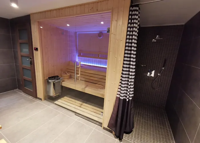 בקתה Malinowy Zakatek *